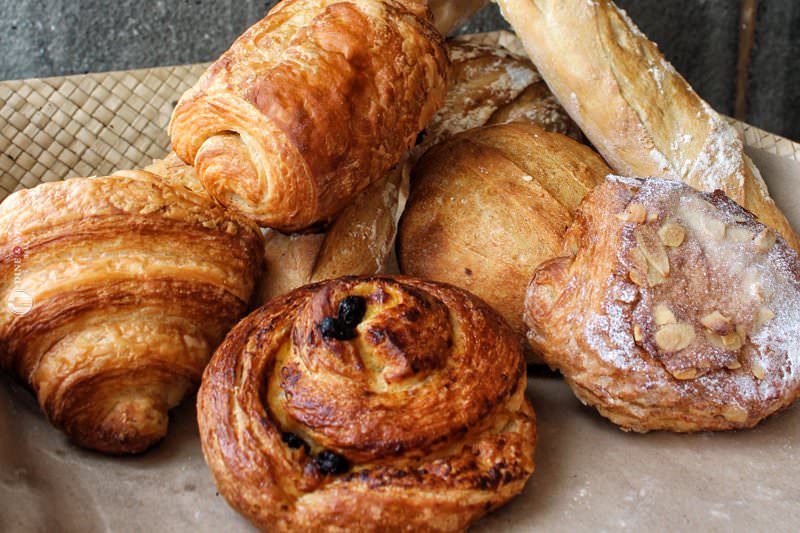Dine & Wine Bali Best Restaurants & Culinary Guide Bali Spotlight Foodies Notes Review Poule de Luxe Bali Bakery Pastry Deli Croissant Chocolatine