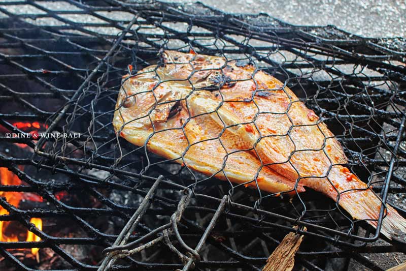 Dine & Wine Bali Best Restaurants & Culinary Guide Bali Spotlight Foodies Notes Review Liap Liap Ubud Heritage Indonesian Heritage Cooking Grilled fish of the day