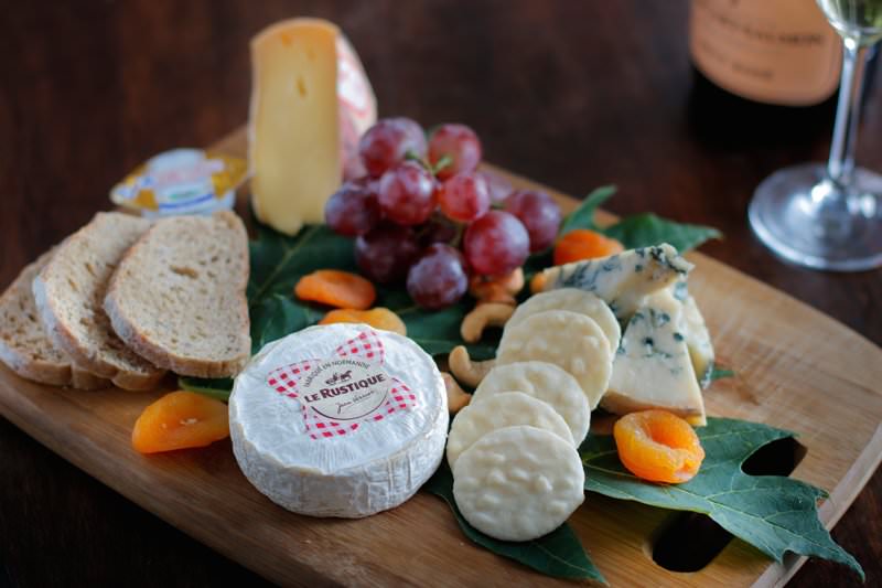 Dine & Wine Bali Best Restaurants & Culinary Guide Bali Gourmet Shop Petitenget Bali Catering Company Cheese Platter