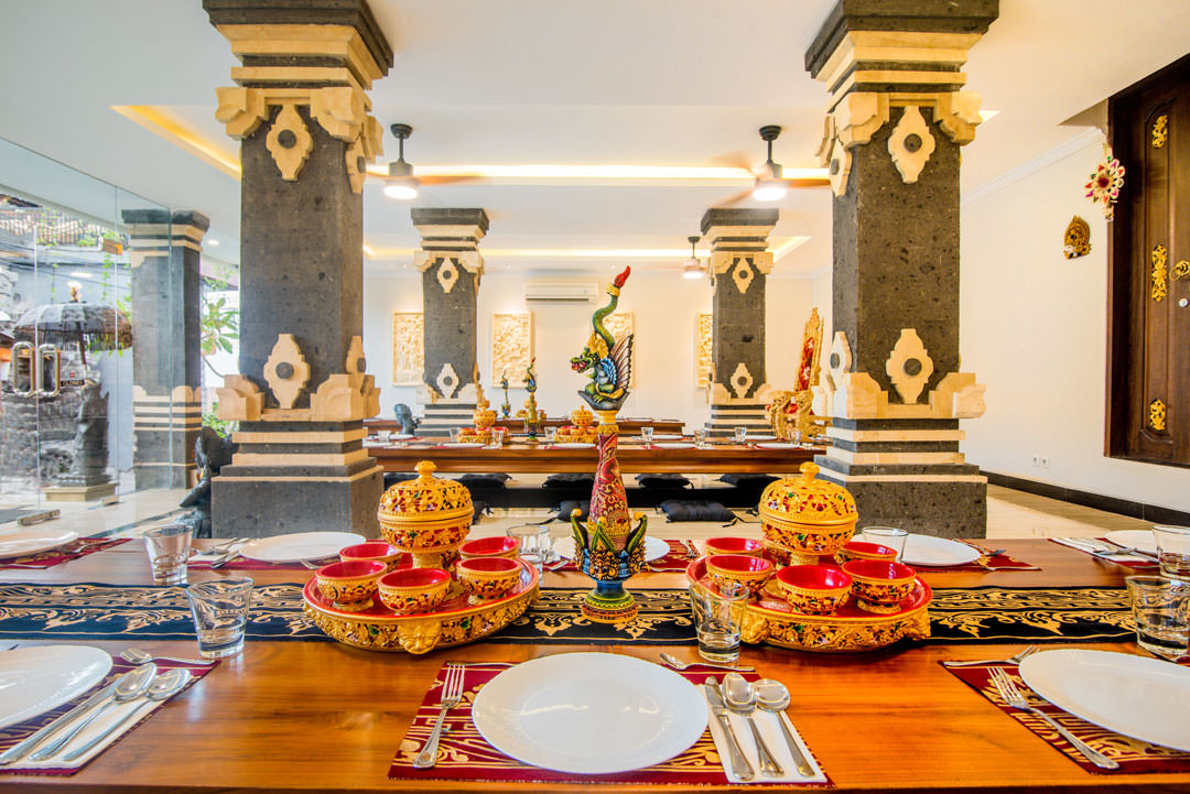 Dine & Wine Bali Best Restaurants & Culinary Guide Bali Dapur Raja Ubud Authentic Balinese Cuisine Rijsttafel