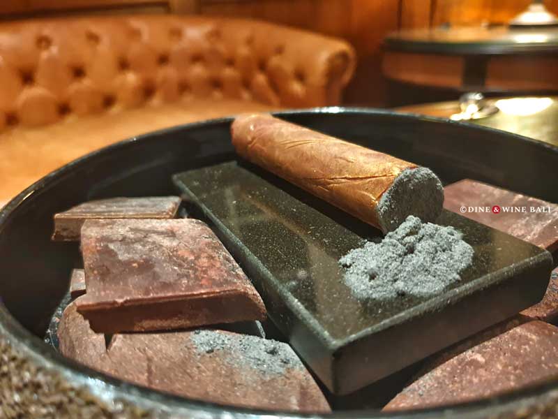 Dine & Wine Bali Best Restaurants & Culinary Guide Bali Foodies Notes Review Aperitif Restaurant & Bar Ubud Chocolate Cigar