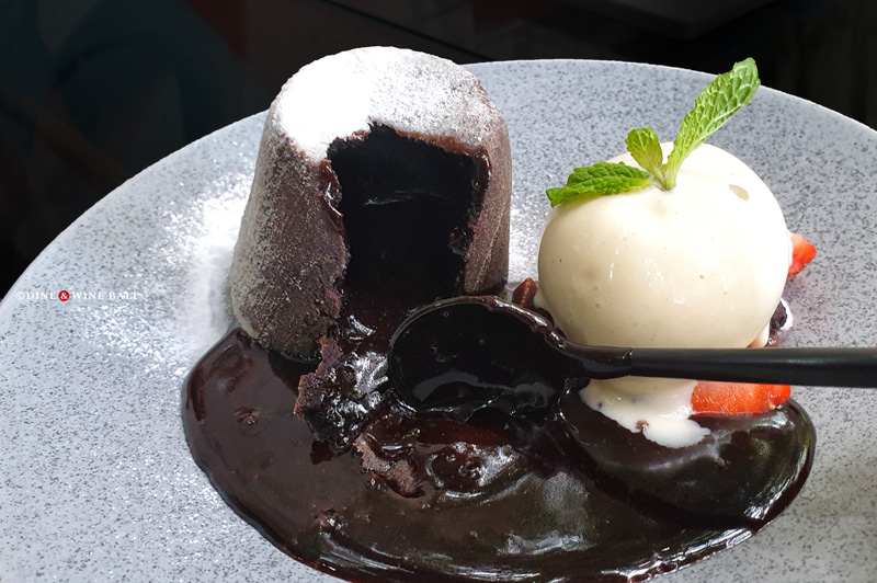 Dine & Wine Bali Best Restaurants & Culinary Guide Bali Spotlight En Route Kilo Kitchen Set Menu Chocolate Lava Cake