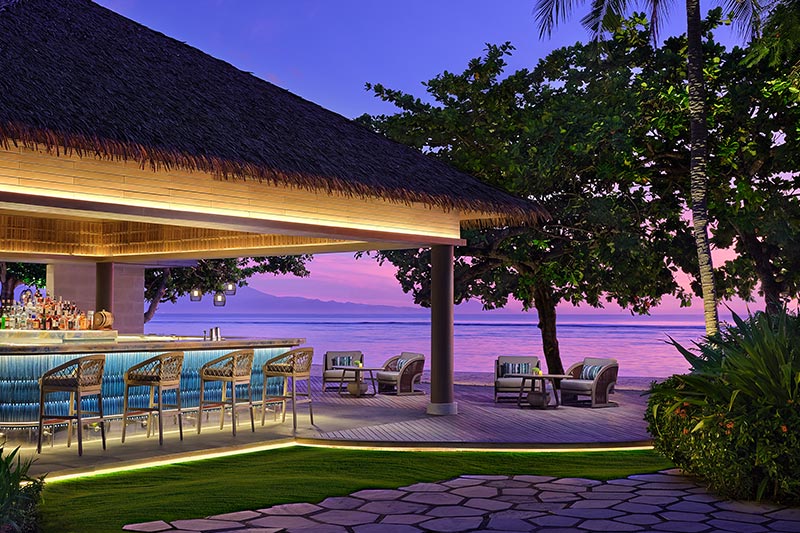 Beachfront Cocktail Bar at Ikan Restaurant at The Westin Resort Nusa Dua