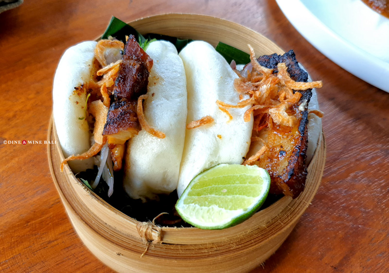 Dine & Wine Bali Best Restaurants & Culinary Guide Bali Spotlight Foodies Notes Review Tanau Bali Umalas Pork Bao Bun